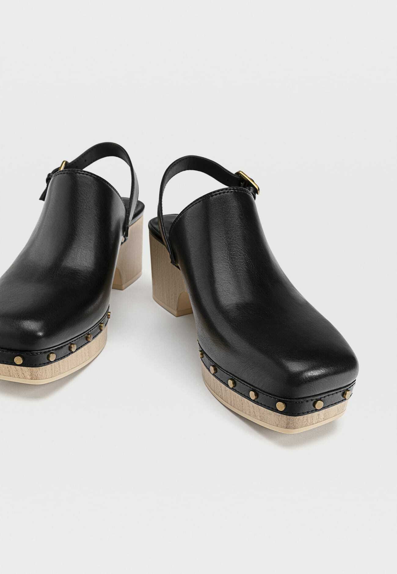 zoccoli stradivarius