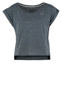 Grå sport t-shirt med lös passform, korta ärmar, texturerad tyg och subtilt ljust prickigt mönster. Har en liten logotyp på bröstet.