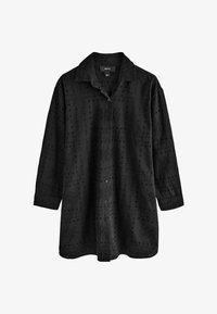 Kijelölve, black broderie