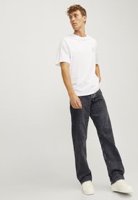 Jack & Jones JJIEDDIE JJORIGINAL  - Plati džinsi - black denim