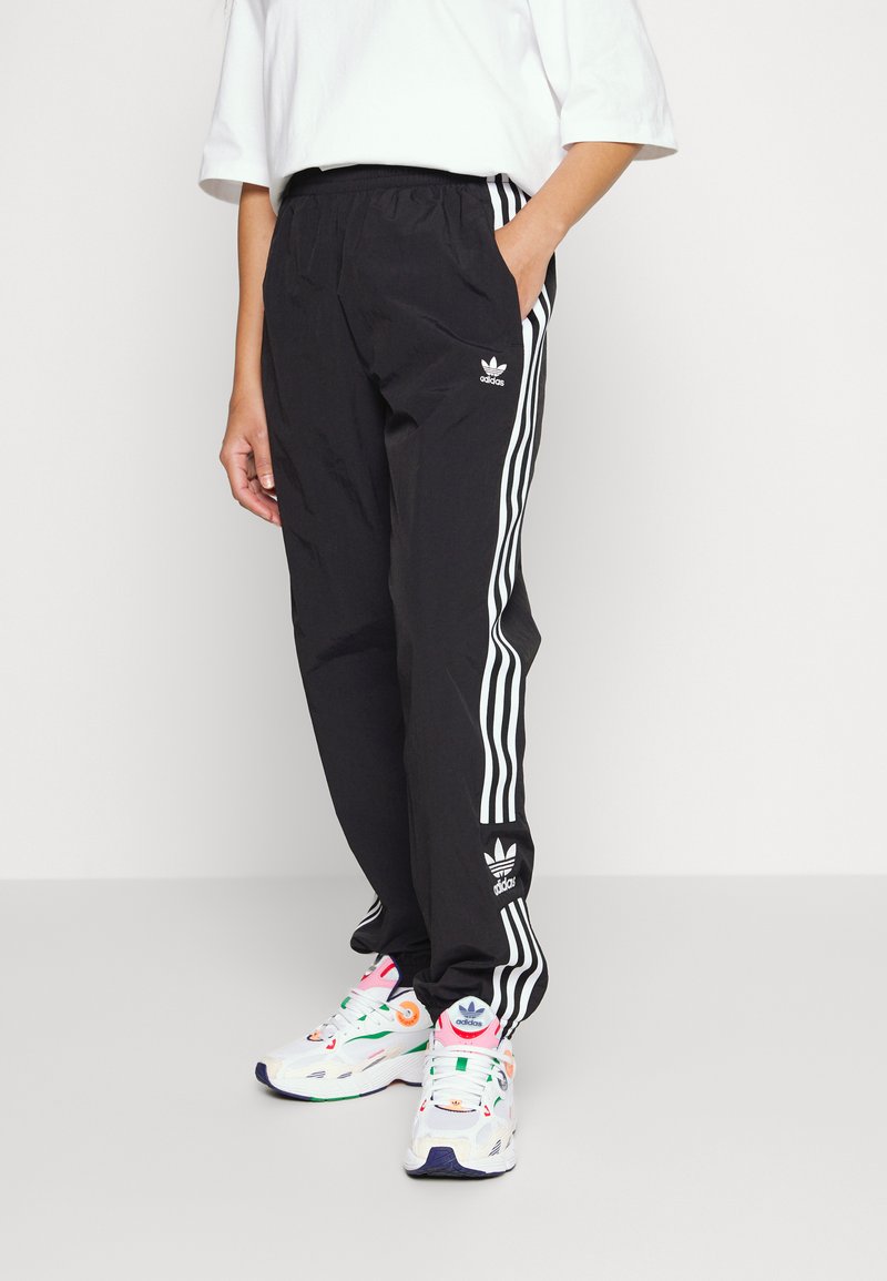 adidas CLASSICS LOCK UP TRACK PANTS - deportivos - black/negro -