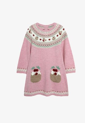 Vaaleanpunainen neulottu mekko, jossa on juhlava pääntie, jossa on sydämiä ja karhuja. Mekossa on myös kaksi taskua, jotka ovat joulupudinkkien muotoisia ja joissa on vihreitä yksityiskohtia.