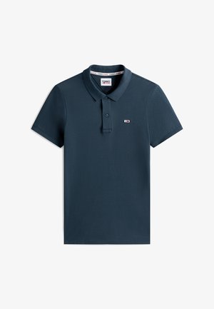 Marineblaues Poloshirt mit kurzen Ärmeln, zwei Knöpfen, Kragen und kleinem Tommy Jeans-Logo auf der linken Brust.