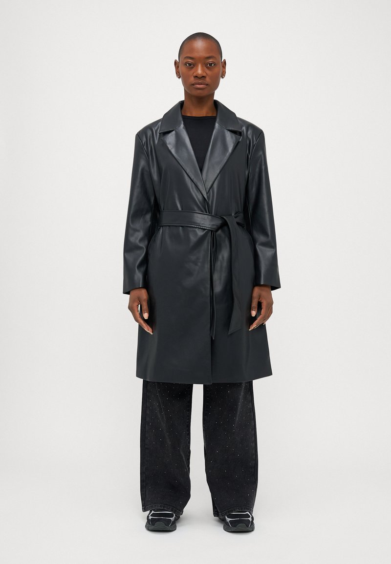 ONLY Petite ONLBINA WRAP - Ballonkabát - black