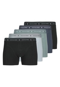 Päť párov pánskych boxeriek v čiernej, sivej, svetlosivej, zelenej a námorníckej modrej farbe, s elastickými pásmi s nápisom "JACK & JONES" na vrchu.