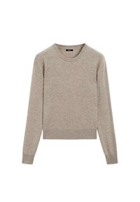 - Sweter