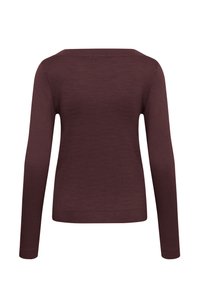 Pull marron foncé à manches longues avec un col bateau, montré de dos sur fond blanc.