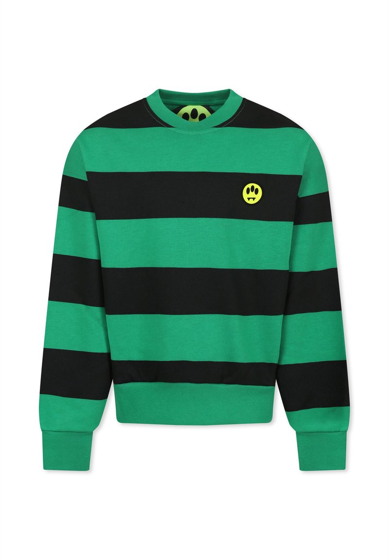 Felpa a righe verde e nera con maniche lunghe, scollatura rotonda e un patch a forma di faccina sorridente gialla sul petto.