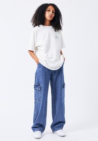 Dr.Denim DONNA CARGO - Džíny Relaxed Fit - pebble mid stone