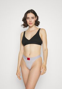 HUGO LABEL - String - medium grey