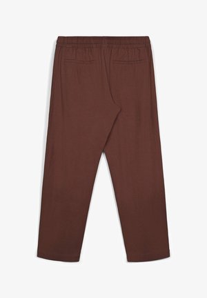 Pantaloni marroni leggeri con vita elastica, dotati di due tasche posteriori e una texture liscia. Design a gamba dritta, senza motivi particolari.