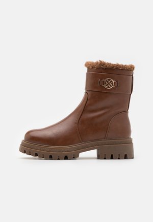 Bottines à plateau - brown