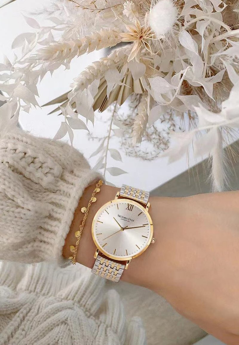 VICTORIA HYDE Vrouwen Horloges Kleine Dial Analoge Quartz Horloges Met Lederen Band Crystal Spark Serie, Zwart, Riem VICTORIA HYDE Vrouwen Horloges Kleine Dial Analoge Quartz Horloges Met Lederen Band Crystal Spark Serie, Zwart, Riem