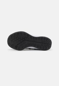 Adidas Terrex VOYAGER 21 HEAT.RDY TRAVEL UNISEX - Trekingové boty - core black/footwear white/grey five