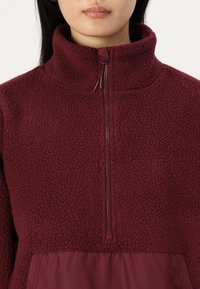 ONLY ONLLIA LIFE HALF ZIP  - Pulover iz flisa - port royale