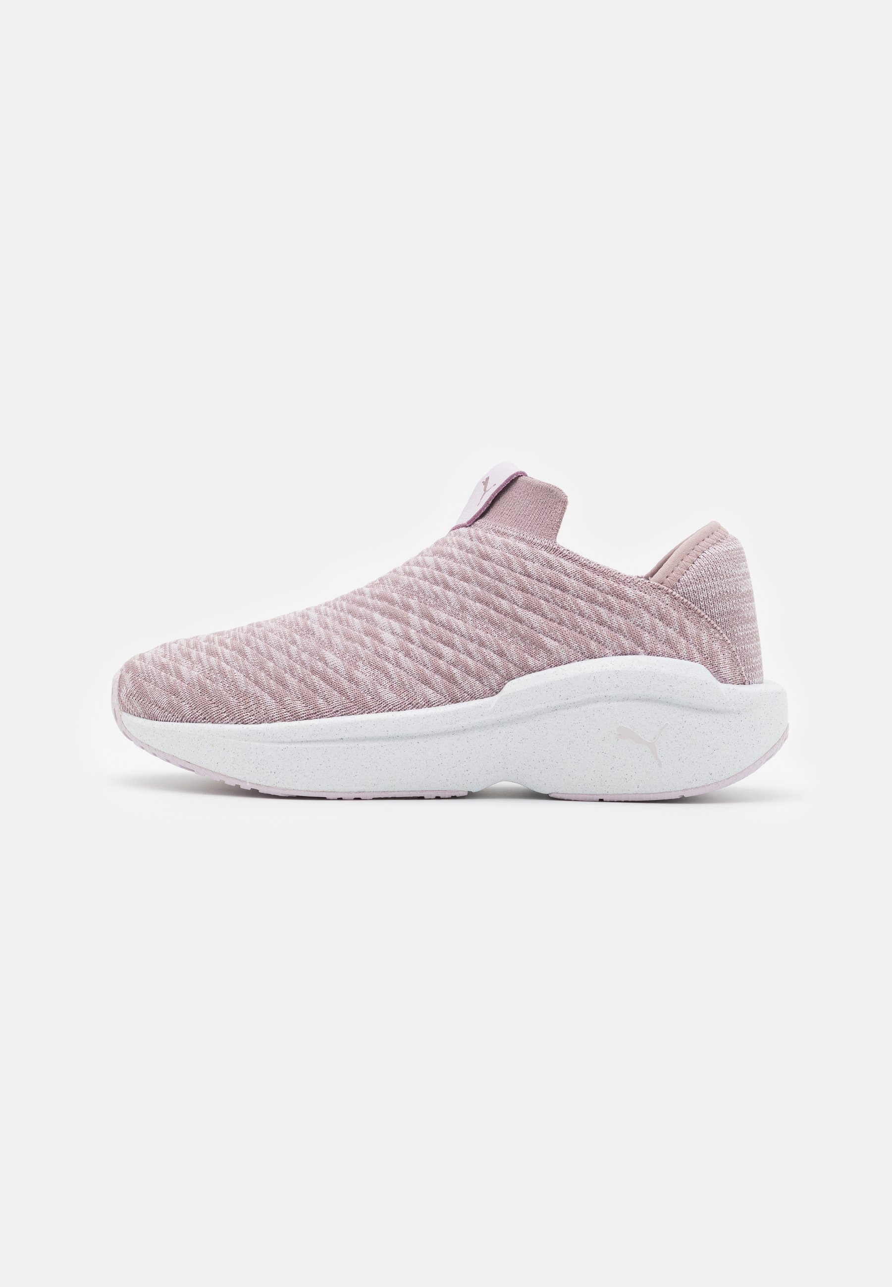 puma entrant slip on idp