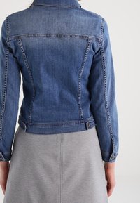 More & More Chaqueta vaquera - blue