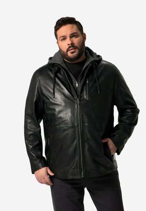 Schwarze Lederjacke mit Reißverschluss, verstellbarem Kapuzenzug und Seitentaschen. Glatte Textur mit taillierter Passform.