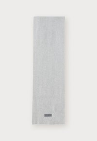 Light gray ribbed scarf made of soft fabric, featuring a rectangular shape and a small branded label near the bottom edge.