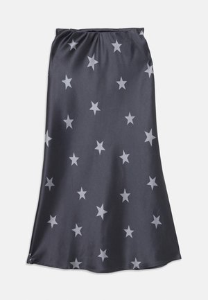 Dunkelgrauer Satin-Midirock mit elastischem Taillenbund, der ein Muster aus verstreuten hellgrauen fünfzackigen Sternen aufweist.