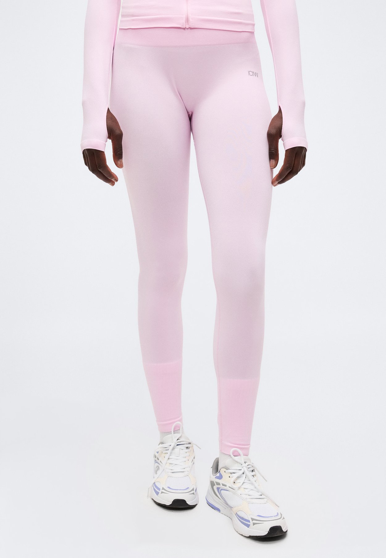 SMOOTH SEAMLESS MID WAIST TIGHTS