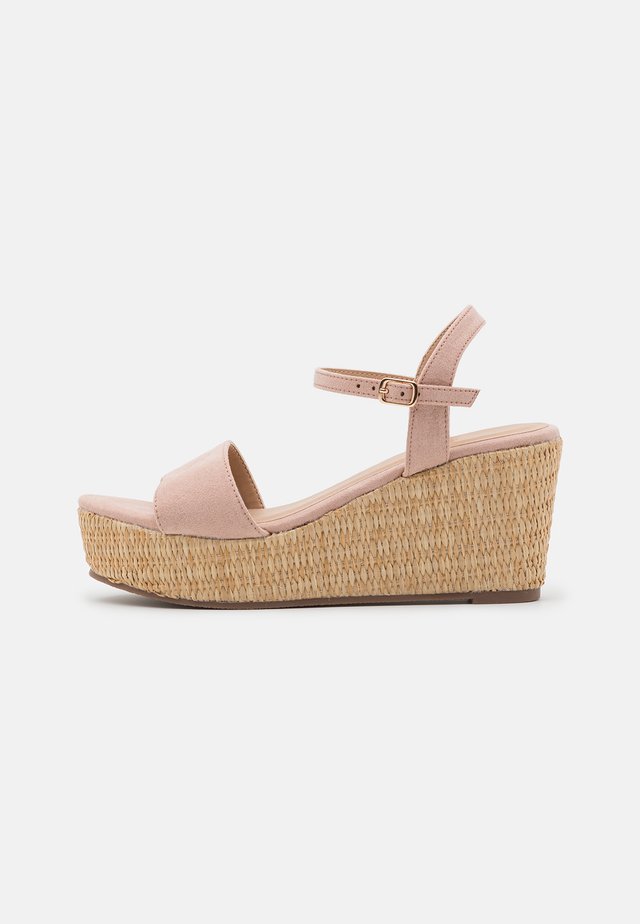 Sandali con tacco - pink