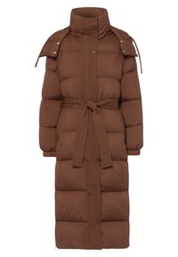 Brun puffjacka med hög krage, bälte i midjan och knappdetaljer på axlarna. Texturerat material med fyrkantiga vadderade sektioner.