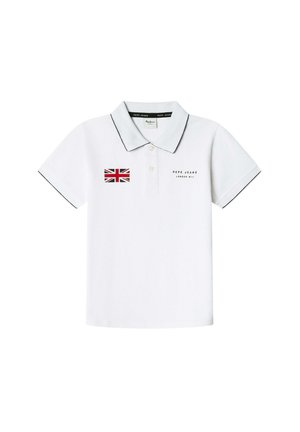 Polo blanc en coton avec un liseré marine, featuring une impression du drapeau britannique et du logo de la marque sur la zone gauche de la poitrine.