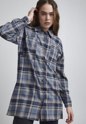 PZLAVINDA - Button-down blouse - blue check