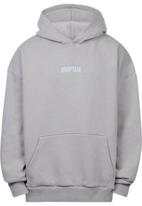 Lys grå hoodie med en frontlomme, snoretræk i hætten og et hvidt "DROPSIZE" logo på brystet. Blødt stof og ribbede manchetter.