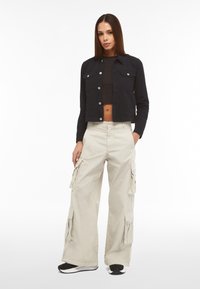 Freddy CROP  SLIM FIT czarny melanż