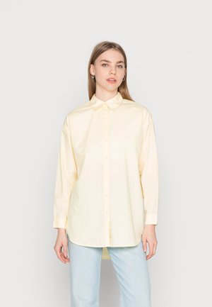BYGamze - Blusa com botões - anise flower