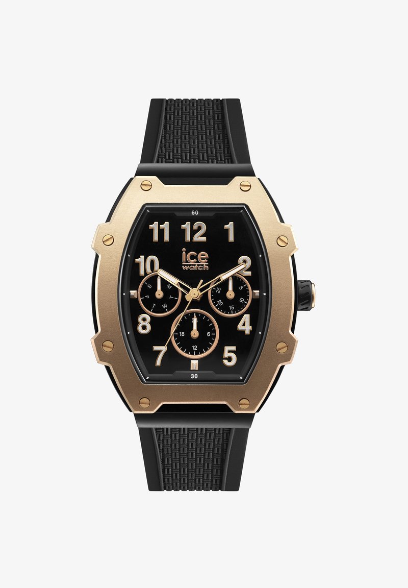 Reloj Ice Watch negro y dorado con esfera rectangular, correa texturizada negra, tornillos dorados, tres subesferas y marcadores y manecillas doradas.