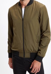 DeFacto Veste mi-saison - khaki
