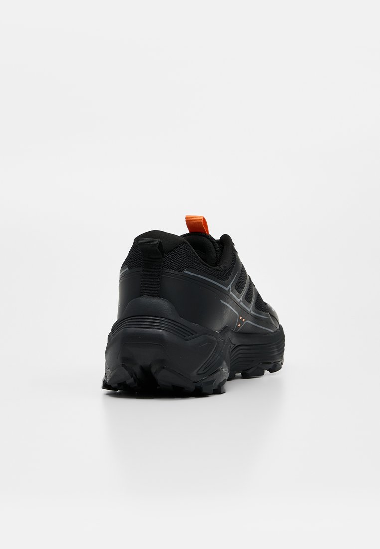 Sneaker low