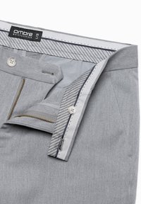 Unausgewählt, light grey