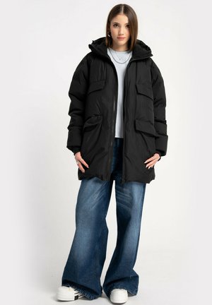 - Parka