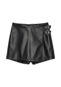 Minifalda de cuero sintético negro con diseño estilizado, que presenta detalles de hebillas plateadas en el lateral y un acabado liso y texturizado.