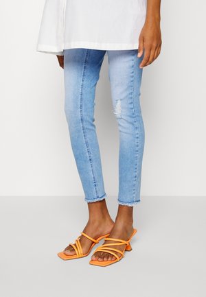 Jeansy Skinny Fit