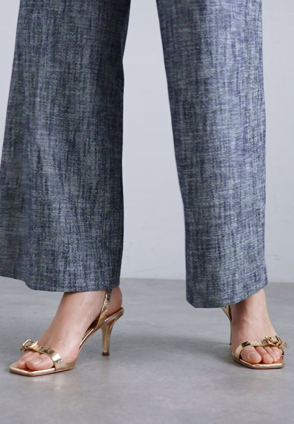 DARRINGTON STILETTO - Sandals - pale gold4