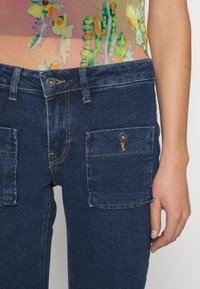 The Ragged Priest FLASHBACK LOW RIDER  - Τζιν Bootcut - blue