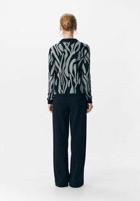 Object OBJRAY  - Maglione - black