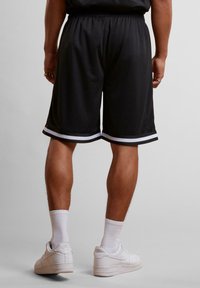 Starter Short - black