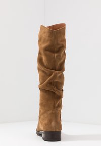 Mis Pepas Saappaat - cognac