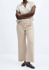 Mango Jean flare - sand