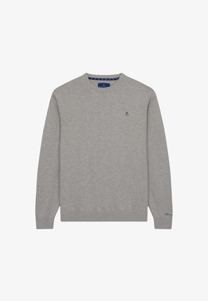 Jasnoszary sweter wykonany z miękkiej tkaniny z okrągłym dekoltem. Posiada małe niebieskie logo na klatce piersiowej oraz ściągacze na mankietach i u dołu.