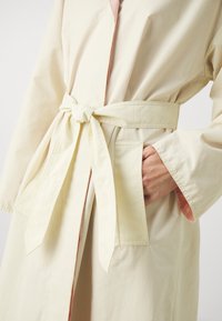 WEEKEND MaxMara Prochowiec