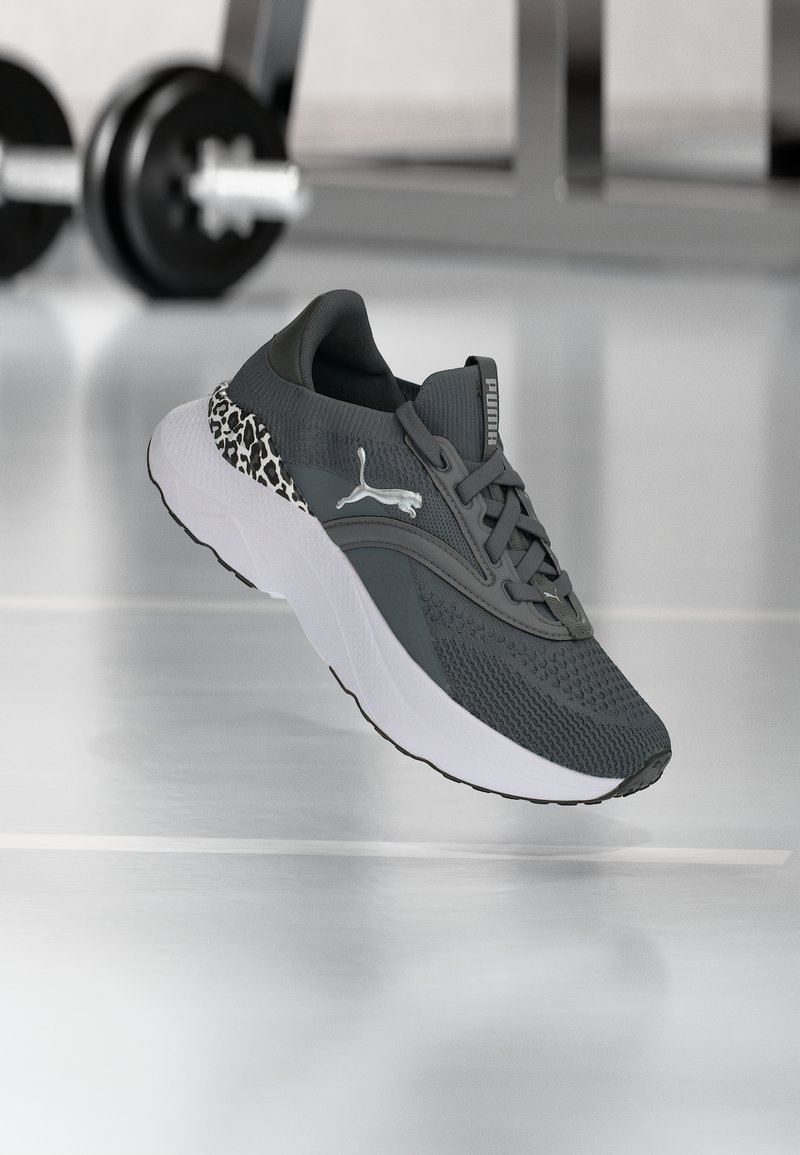 Puma SOFTRIDE MAYVE ANIMAL - Road running shoes - cool dark gray/black ...