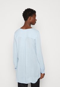 Kaffe KAAMBER V-NECK - Túnica - cashmere blue
