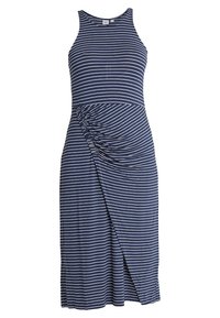 Granatowo-biała, w paski, bezrękawnikowa sukienka z dopasowanym górą i marszczeniem z boku, z zastosowaniem designu kopertowego i miękkiej faktury.